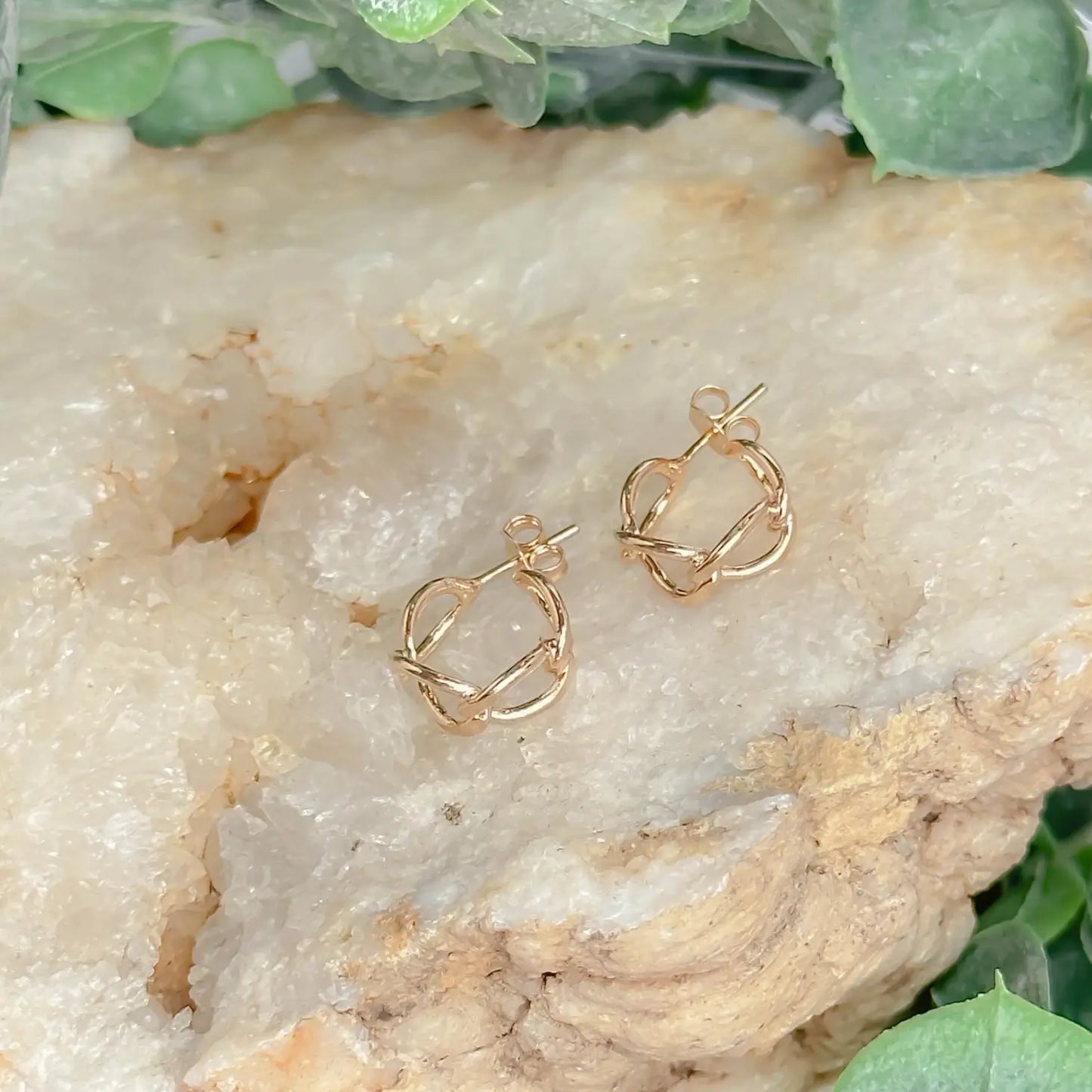 Tiny Link Hoops